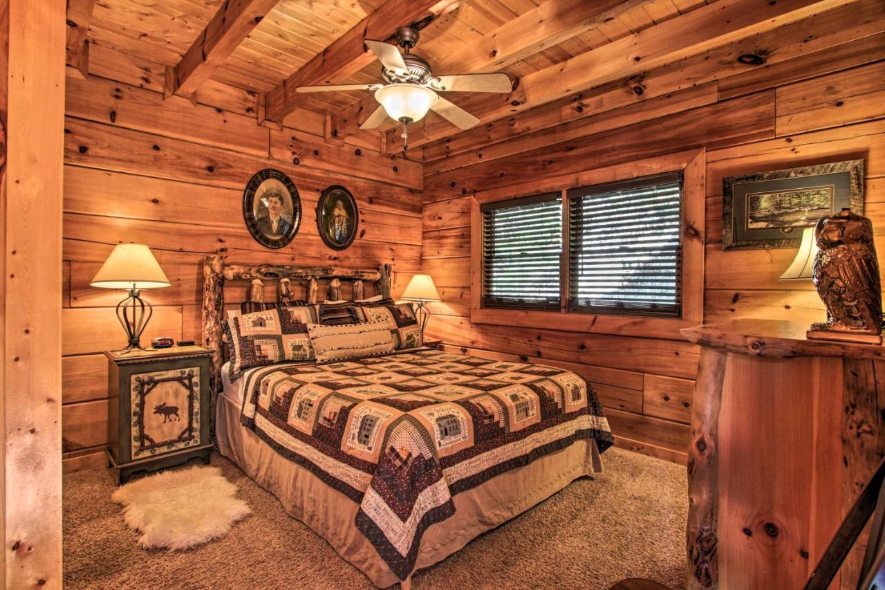 Pigeon Forge Scenic Solitude With Private Hot Tub! Exterior photo
