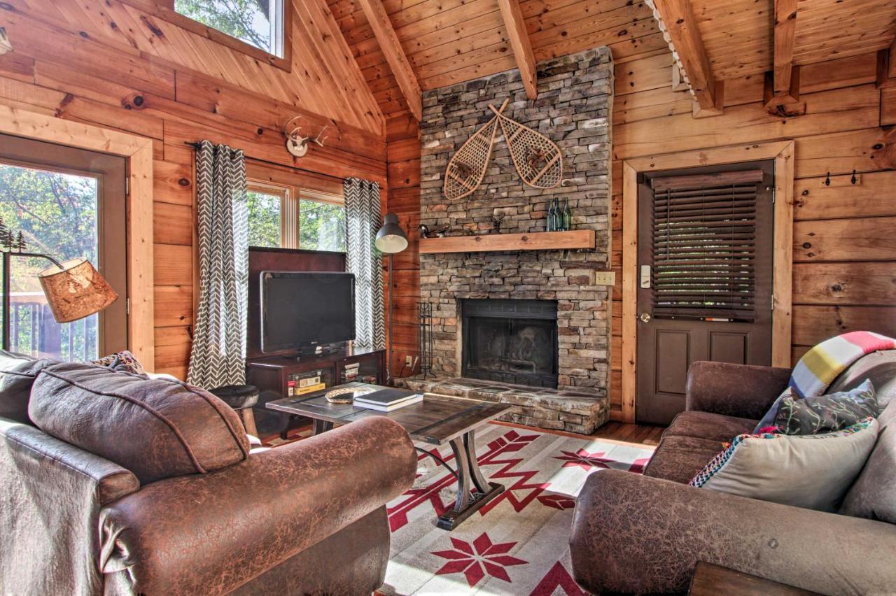 Pigeon Forge Scenic Solitude With Private Hot Tub! Exterior photo