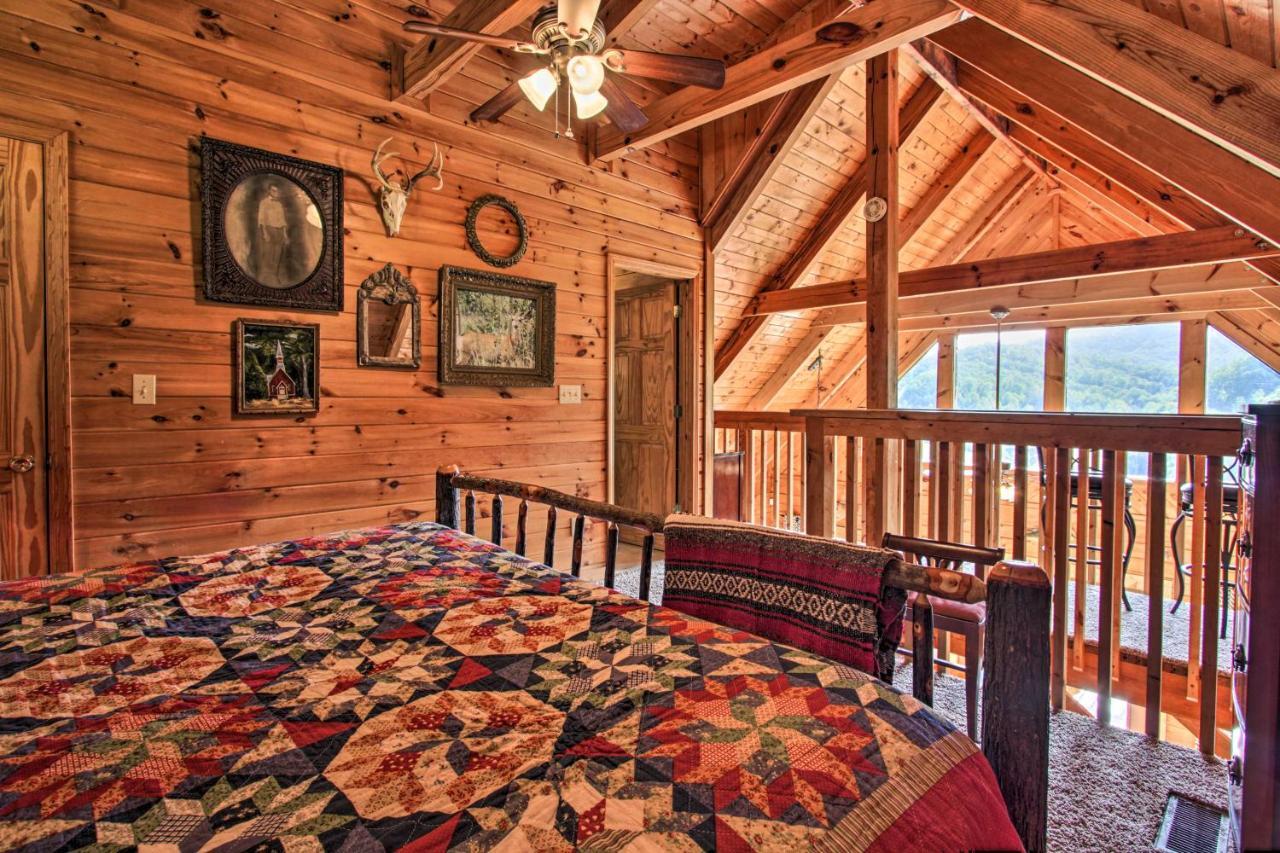 Pigeon Forge Scenic Solitude With Private Hot Tub! Exterior photo